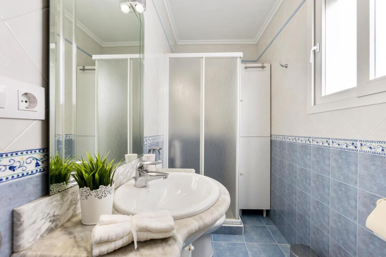 Homely Apartments Casa Mari Loli ตอร์เรเวียคา ภายนอก รูปภาพ